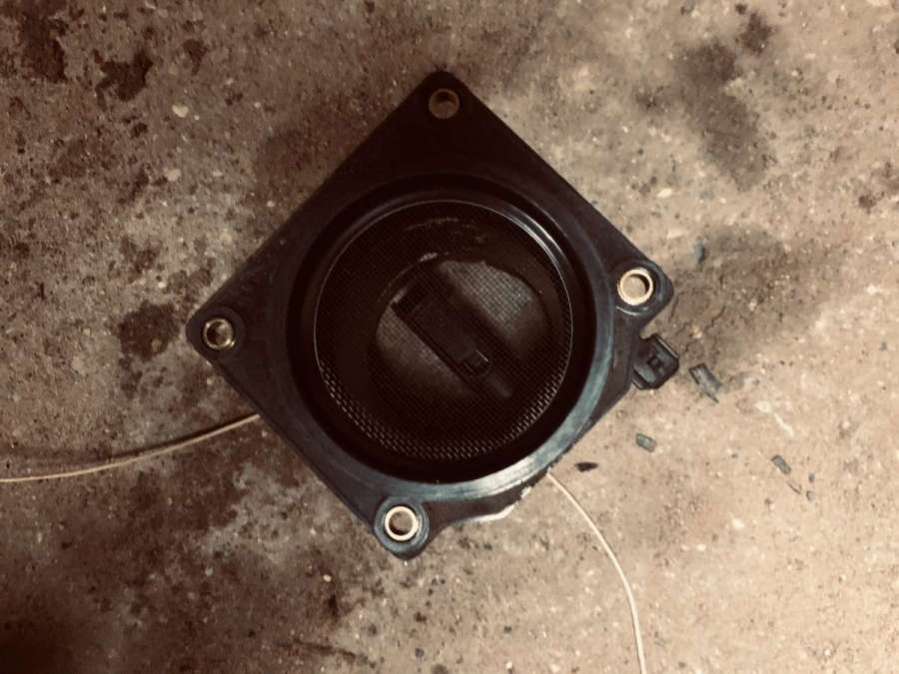 Расходомер Audi A6 C5 2000г. | Фото № 2 Расходомер Audi A6 C5 2000г. - Фото 2