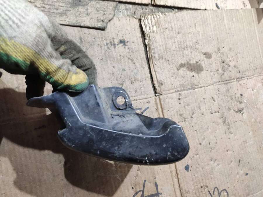 1636980115 Накладка на порог наружная левая Mercedes ML W163 2000г. | Фото № 3 1636980115 Накладка на порог наружная левая Mercedes ML W163 2000г. - Фото 3