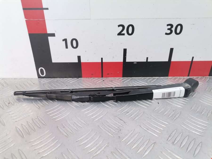 3M51R17526AA Поводок стеклоочистителя заднего Ford C-MAX 1 (2003-2010) Минивэн 2004г. | Фото № 1 3M51R17526AA Поводок стеклоочистителя заднего Ford C-MAX 1 (2003-2010) Минивэн 2004г. - Фото 1