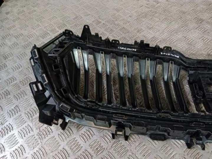 565853653G1200201144 Решетка радиатора  Skoda Kodiaq 1 поколение (2016-2024) 2016г. | Фото № 6  565853653G1200201144 Решетка радиатора  Skoda Kodiaq 1 поколение (2016-2024) 2016г. - Фото 6