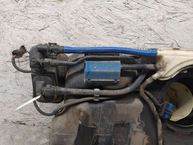 24401337 Бак топливный  Opel Vectra (C) 2005г. | Фото № 2  24401337 Бак топливный  Opel Vectra (C) 2005г. - Фото 2