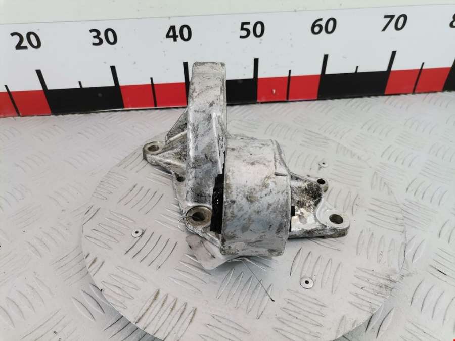 Кронштейн полуоси Citroen Xantia (1992-2002) Хетчбэк 5дв. 1995г. | Фото № 5 Кронштейн полуоси Citroen Xantia (1992-2002) Хетчбэк 5дв. 1995г. - Фото 5