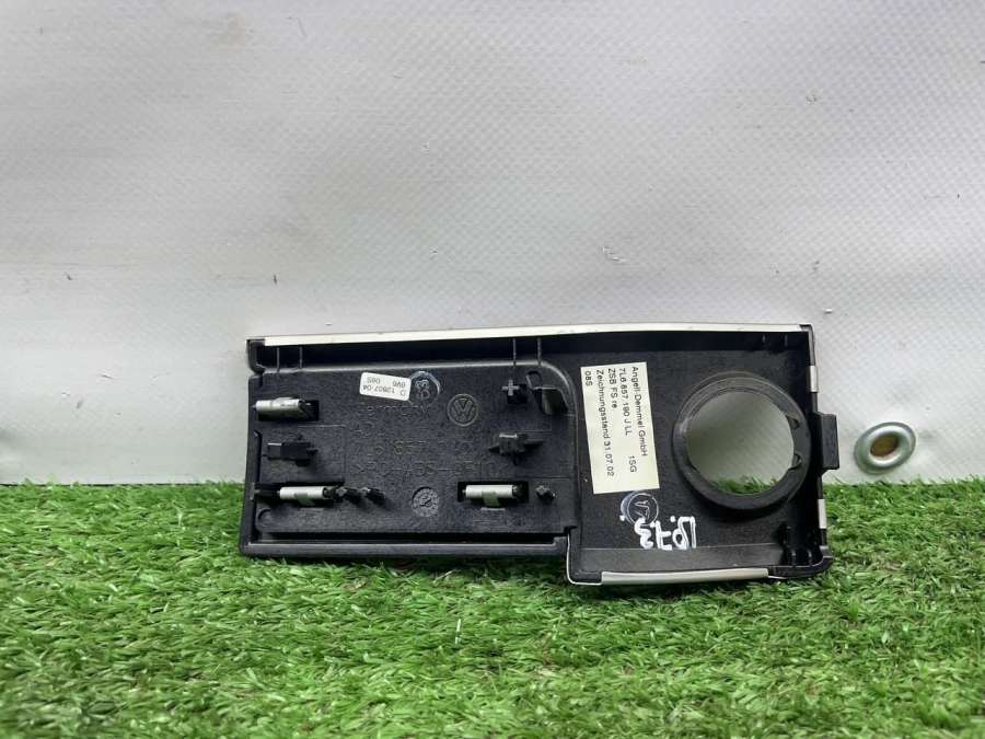 7L6857190J Накладка декоративная на торпедо  Volkswagen Touareg 1 2005г. | Фото № 5  7L6857190J Накладка декоративная на торпедо  Volkswagen Touareg 1 2005г. - Фото 5