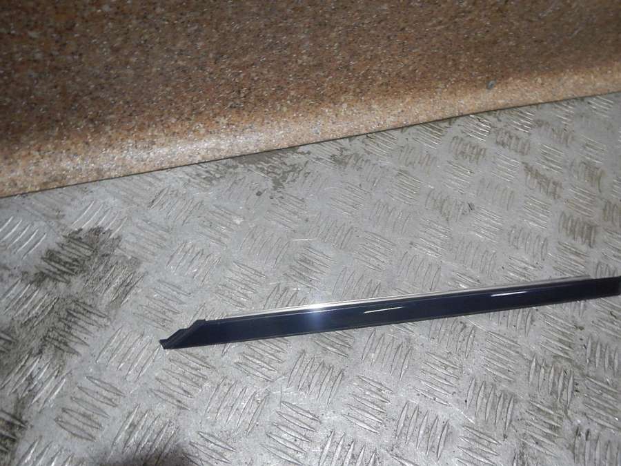 Накладка двери задней левой Lexus Rx 0000г. | Фото № 2 Накладка двери задней левой Lexus Rx 0000г. - Фото 2