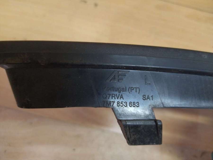 7M7853683 Заглушка (решетка) в бампер Seat Alhambra 1 restailing 2005г. | Фото № 4 7M7853683 Заглушка (решетка) в бампер Seat Alhambra 1 restailing 2005г. - Фото 4