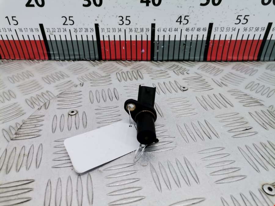 0261210151 Датчик коленвала Opel Astra H (2004-2014) Универсал 2004г. | Фото № 3 0261210151 Датчик коленвала Opel Astra H (2004-2014) Универсал 2004г. - Фото 3