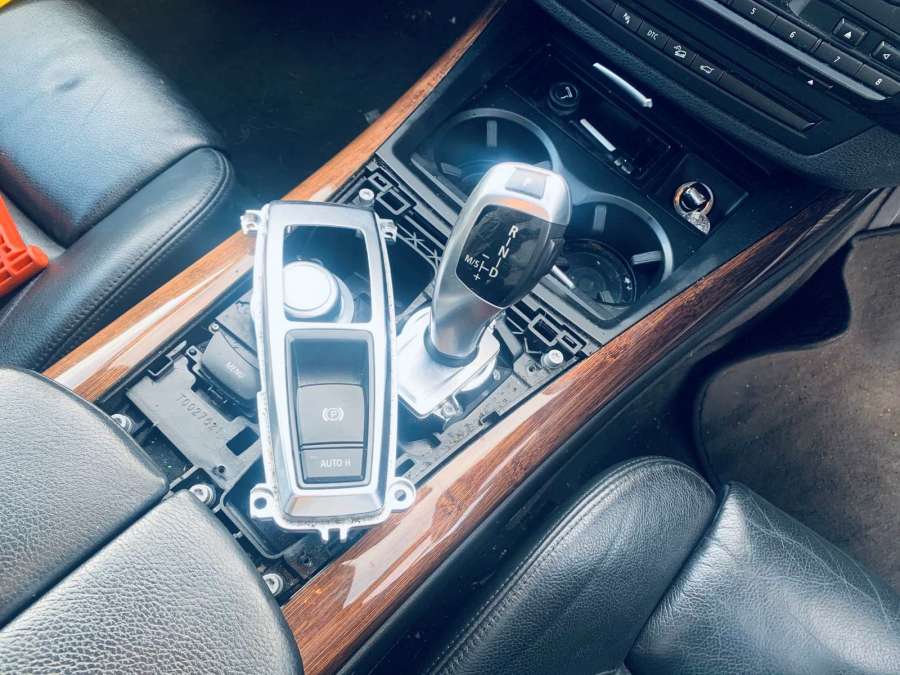 7145950 Шторка (полка) багажника BMW X5 (E70) (2006-2013) Внедорожник 5дв. 2007г. | Фото № 10 7145950 Шторка (полка) багажника BMW X5 (E70) (2006-2013) Внедорожник 5дв. 2007г. - Фото 10