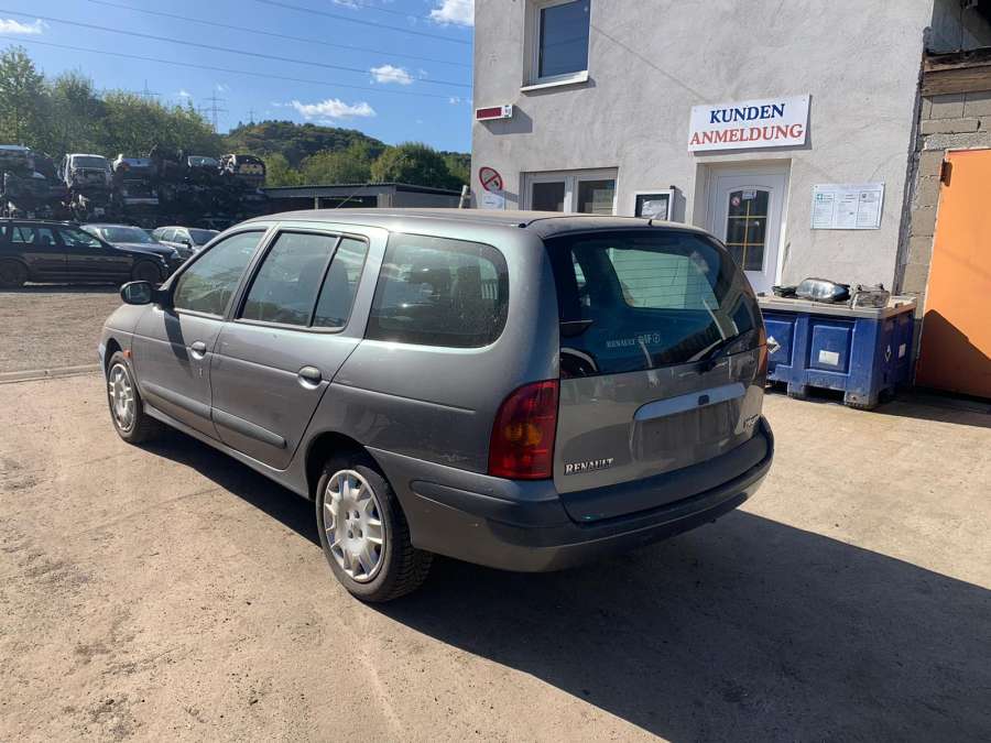 334416 Амортизатор задний левый Renault Megane 1 (1995-2003) Универсал 2001г. | Фото № 9 334416 Амортизатор задний левый Renault Megane 1 (1995-2003) Универсал 2001г. - Фото 9