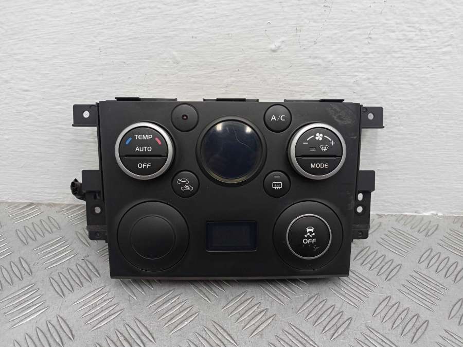 3952580K10 Переключатель отопителя  Suzuki Grand Vitara Джип 2012г. | Фото № 1  3952580K10 Переключатель отопителя  Suzuki Grand Vitara Джип 2012г. - Фото 1
