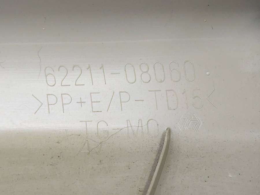 6221108060 Обшивка стойки передней передняя правая Toyota Sienna 2014г. | Фото № 3 6221108060 Обшивка стойки передней передняя правая Toyota Sienna 2014г. - Фото 3