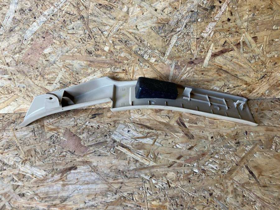 C2Z3234SEL8X23-F13245-A Накладка внутренняя на порог задняя левая  Jaguar XF X250 2010г. | Фото № 3  C2Z3234SEL8X23-F13245-A Накладка внутренняя на порог задняя левая  Jaguar XF X250 2010г. - Фото 3