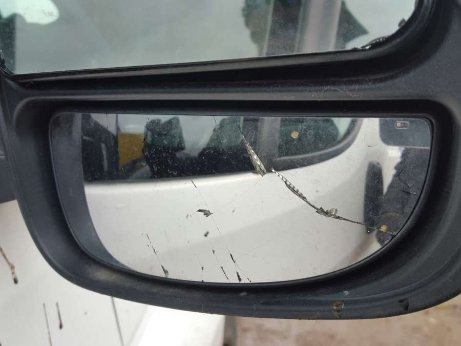 Накладка декоративная на торпедо Citroen Jumper (Relay) 3 (2006-2025) Микроавтобус 2014г. | Фото № 12 Накладка декоративная на торпедо Citroen Jumper (Relay) 3 (2006-2025) Микроавтобус 2014г. - Фото 12