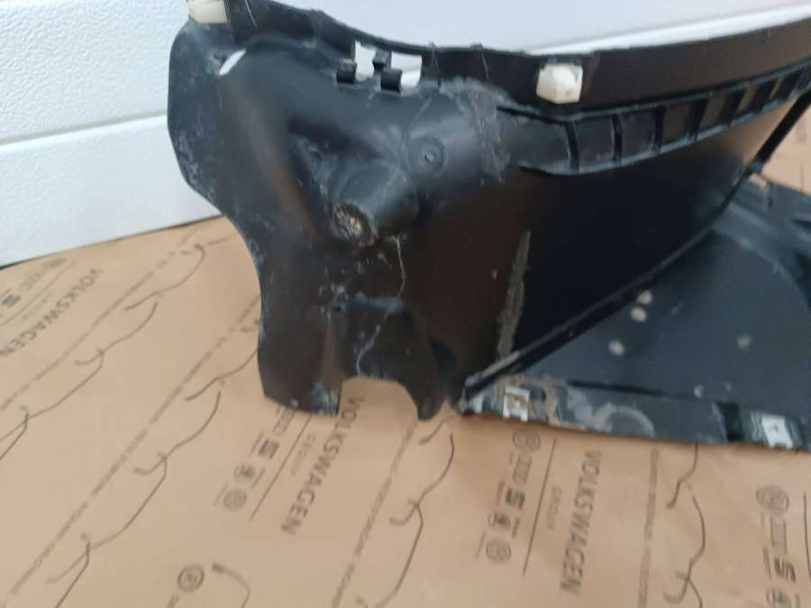 8W0853887L Подкрылок передний левый  Audi A4 B9 0000г. | Фото № 4  8W0853887L Подкрылок передний левый  Audi A4 B9 0000г. - Фото 4