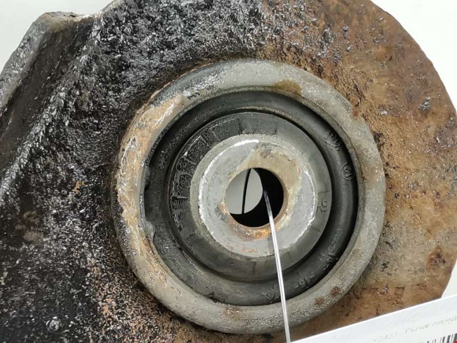 Рычаг передний левый Renault Megane 2 (2002-2009) Универсал 2006г. | Фото № 6 Рычаг передний левый Renault Megane 2 (2002-2009) Универсал 2006г. - Фото 6