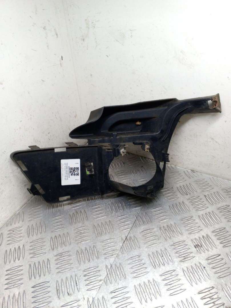 5.1118048773805E+17 Рамка фары противотуманной левая BMW 3 купе 2011г. | Фото № 3 5.1118048773805E+17 Рамка фары противотуманной левая BMW 3 купе 2011г. - Фото 3