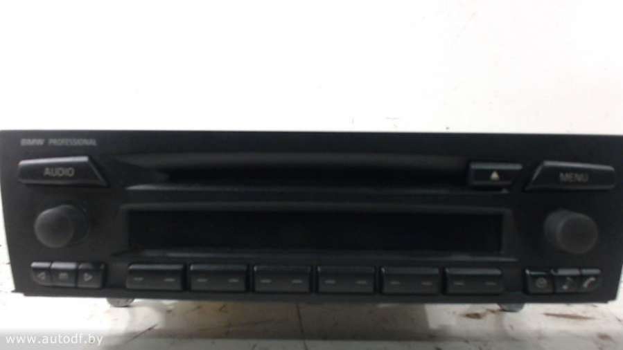 Магнитола (аудио система) BMW 3 E90/E91/E92/E93 2006г. | Фото № 1 Магнитола (аудио система) BMW 3 E90/E91/E92/E93 2006г. - Фото 1