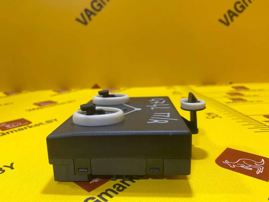 4F0959793T Блок управления двери Audi Audi Q7 4L рест. 2014 0000г. | Фото № 7 4F0959793T Блок управления двери Audi Audi Q7 4L рест. 2014 0000г. - Фото 7