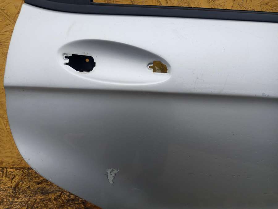 Дверь задняя правая Mercedes A W169 2 поколение (2004-2008) хэтчбек 2008г. | Фото № 4 Дверь задняя правая Mercedes A W169 2 поколение (2004-2008) хэтчбек 2008г. - Фото 4