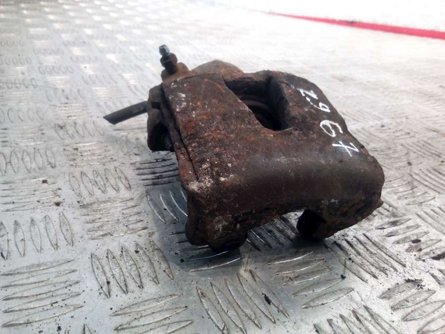 Суппорт передний правый Volkswagen Golf 5 (2003-2008) Хетчбэк 5дв. 2006г. | Фото № 2 Суппорт передний правый Volkswagen Golf 5 (2003-2008) Хетчбэк 5дв. 2006г. - Фото 2