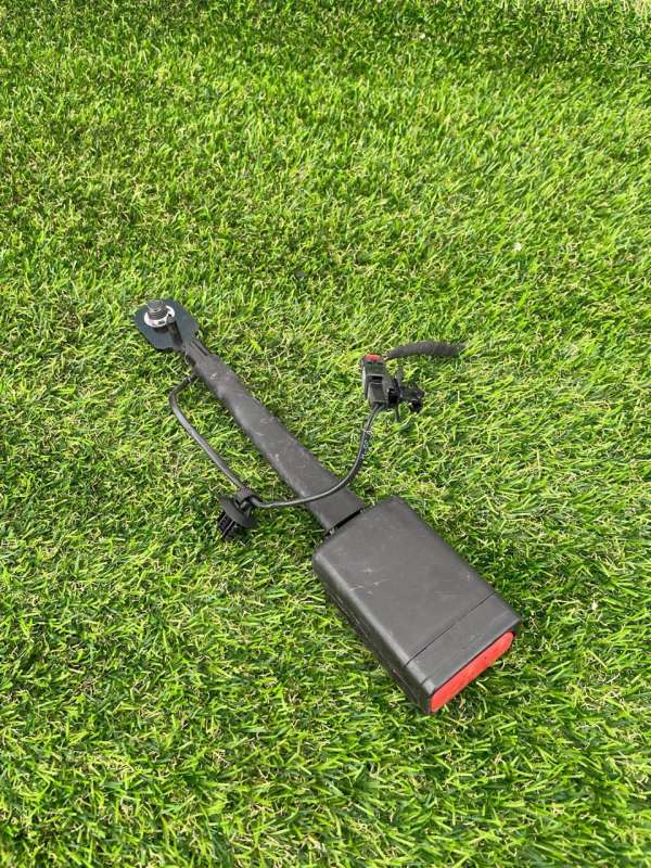 60004844 Замок ремня безопасности Buick Encore 2020г. | Фото № 1 60004844 Замок ремня безопасности Buick Encore 2020г. - Фото 1