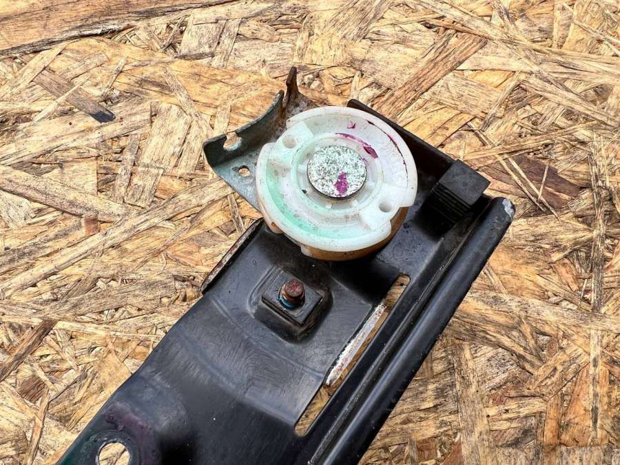 C2Z31201 Стеклоподъемник передний левый Jaguar XF X250 CC9 2010г. | Фото № 2 C2Z31201 Стеклоподъемник передний левый Jaguar XF X250 CC9 2010г. - Фото 2