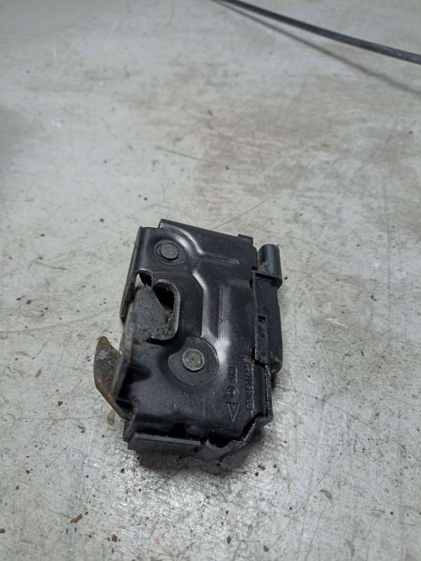 A2048703158A2048800260 Замок капота левый Mercedes-Benz CLS AMG C257 C257 2018г. | Фото № 3 A2048703158A2048800260 Замок капота левый Mercedes-Benz CLS AMG C257 C257 2018г. - Фото 3