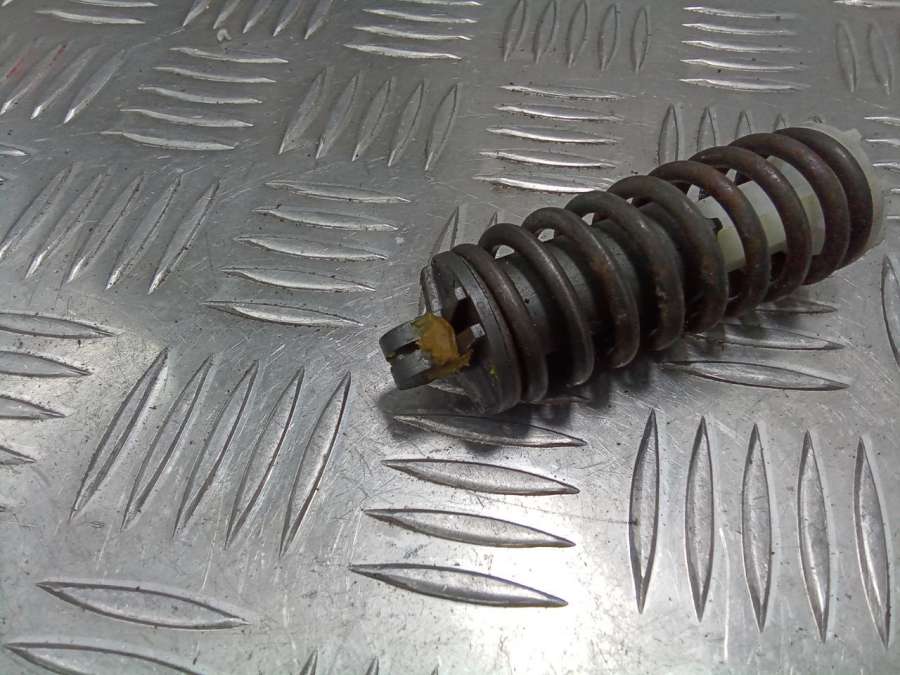 1J2721421 Пружина прижимная Skoda Octavia A5 restailing 2010г. | Фото № 2 1J2721421 Пружина прижимная Skoda Octavia A5 restailing 2010г. - Фото 2