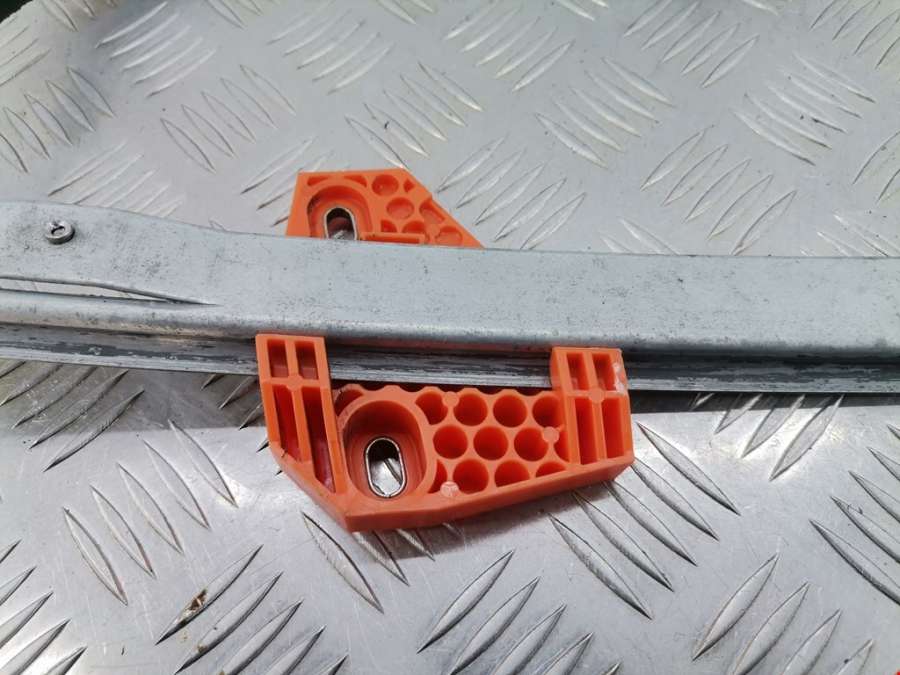 Стеклоподъемник электрический двери передней правой Ford Fiesta 4 (1995-2002) Хетчбэк 5дв. 2001г. | Фото № 4 Стеклоподъемник электрический двери передней правой Ford Fiesta 4 (1995-2002) Хетчбэк 5дв. 2001г. - Фото 4