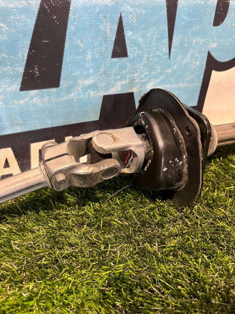 FR3C-3E751-AC Рулевой карданчик  Ford Mustang 2020г. | Фото № 5  FR3C-3E751-AC Рулевой карданчик  Ford Mustang 2020г. - Фото 5