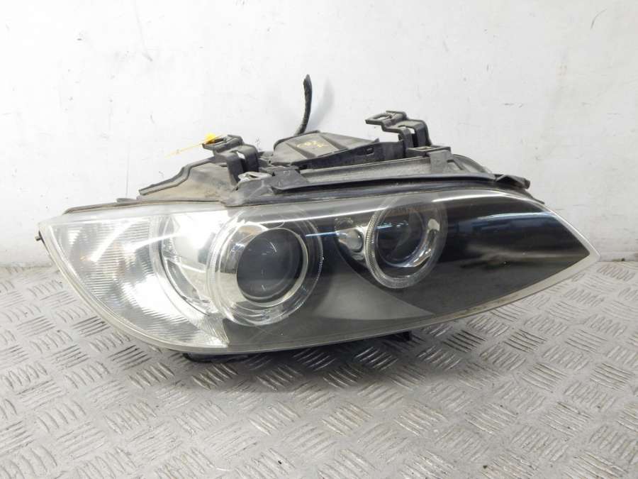 7162130 Фара правая  BMW 3-series (E90/91/92) 2009г. | Фото № 1  7162130 Фара правая  BMW 3-series (E90/91/92) 2009г. - Фото 1