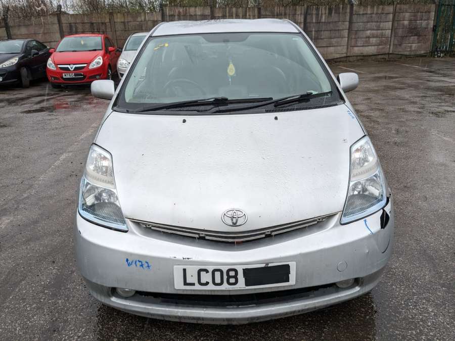 4727047010 Цилиндр тормозной главный Toyota Prius 2 (XW20) (2003-2009) Хетчбэк 5дв. 2008г. | Фото № 17 4727047010 Цилиндр тормозной главный Toyota Prius 2 (XW20) (2003-2009) Хетчбэк 5дв. 2008г. - Фото 17