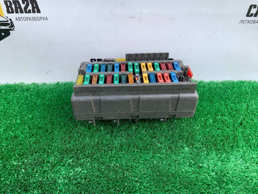 9453478380  Блок предохранителей   Peugeot 806 1997г. | Фото № 4  9453478380  Блок предохранителей   Peugeot 806 1997г. - Фото 4