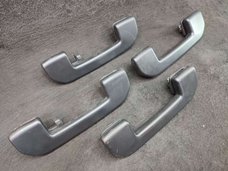 Ручка внутренняя потолочная Peugeot 3008 2 2018г. | Фото № 2 Ручка внутренняя потолочная Peugeot 3008 2 2018г. - Фото 2