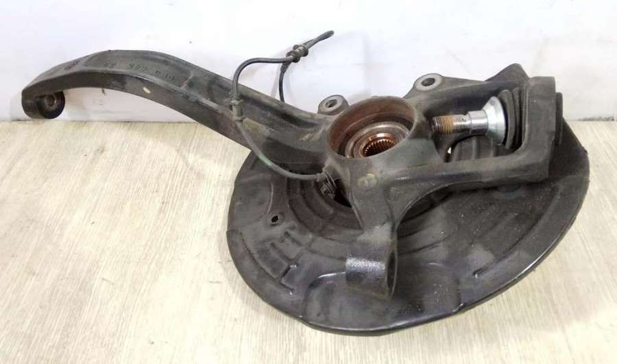 A1643560201A2513300820 Ступица передняя правая  Mercedes-Benz R-Класс W251 минивэн 2006г. | Фото № 1  A1643560201A2513300820 Ступица передняя правая  Mercedes-Benz R-Класс W251 минивэн 2006г. - Фото 1