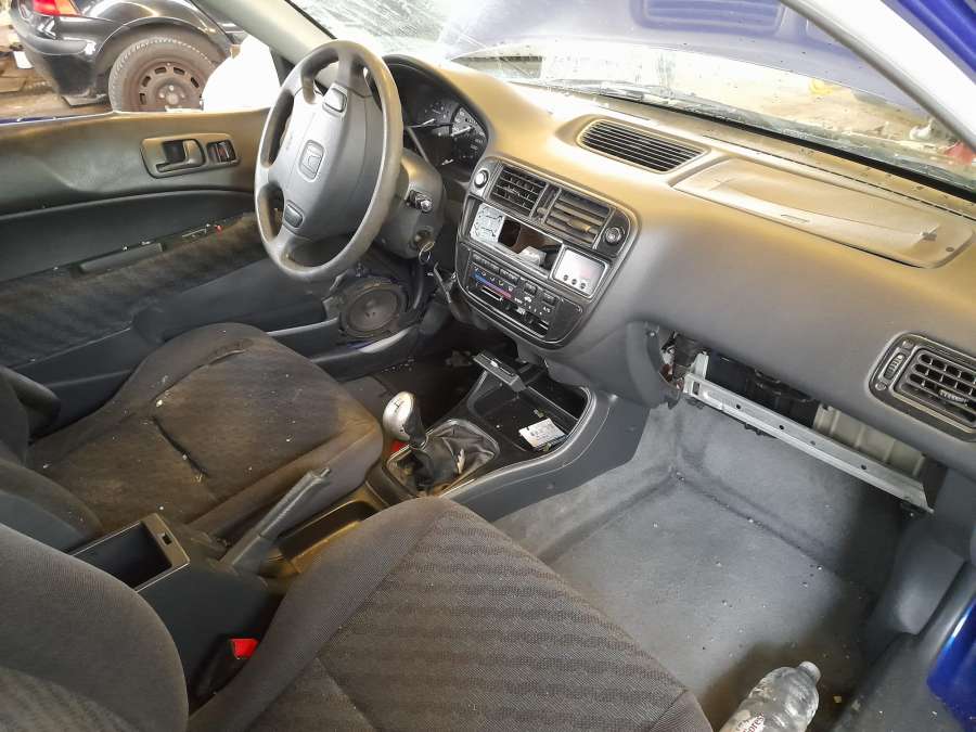 Блок предохранителей Honda Civic 6 (1995-2002) Хетчбэк 3дв. 2000г. | Фото № 8 Блок предохранителей Honda Civic 6 (1995-2002) Хетчбэк 3дв. 2000г. - Фото 8