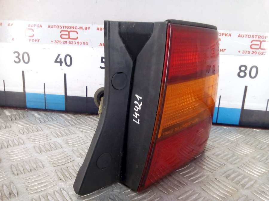 Фонарь задний правый Lexus LS 2 (UCF20) (1994-2000) Седан 1995г. | Фото № 3 Фонарь задний правый Lexus LS 2 (UCF20) (1994-2000) Седан 1995г. - Фото 3