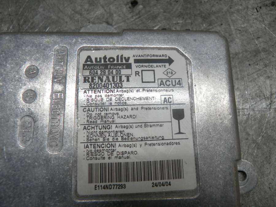 Блок AirBag Renault Scenic 2 поколение (2003-2006) 2004г. | Фото № 3 Блок AirBag Renault Scenic 2 поколение (2003-2006) 2004г. - Фото 3