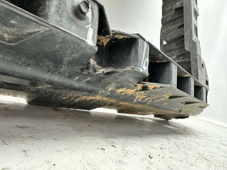 2K5805588 Панель передняя (телевизор) Volkswagen Caddy 4 2015г. | Фото № 8 2K5805588 Панель передняя (телевизор) Volkswagen Caddy 4 2015г. - Фото 8