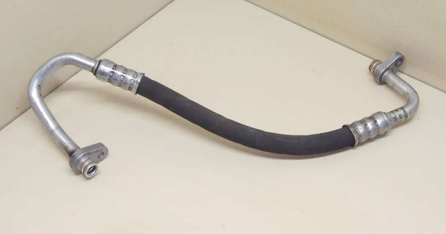 8200170182 Трубка кондиционера Renault Megane 2 универсал 2005г. | Фото № 1 8200170182 Трубка кондиционера Renault Megane 2 универсал 2005г. - Фото 1