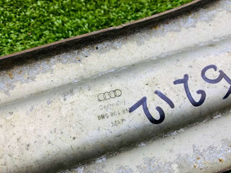 8R0804813 Кронштейн глушителя  Audi Q5 2010г. | Фото № 4  8R0804813 Кронштейн глушителя  Audi Q5 2010г. - Фото 4