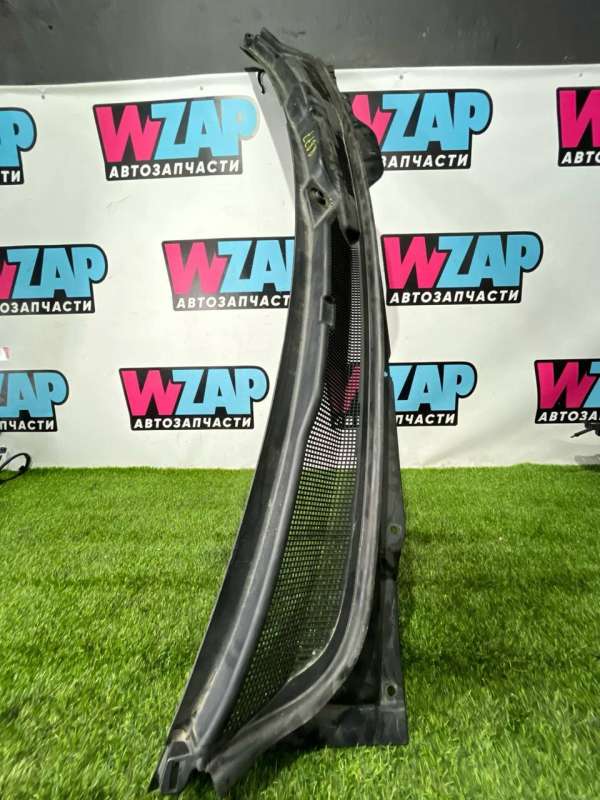 68299452AB Дождевик  RAM 1500 2019г. | Фото № 1  68299452AB Дождевик  RAM 1500 2019г. - Фото 1