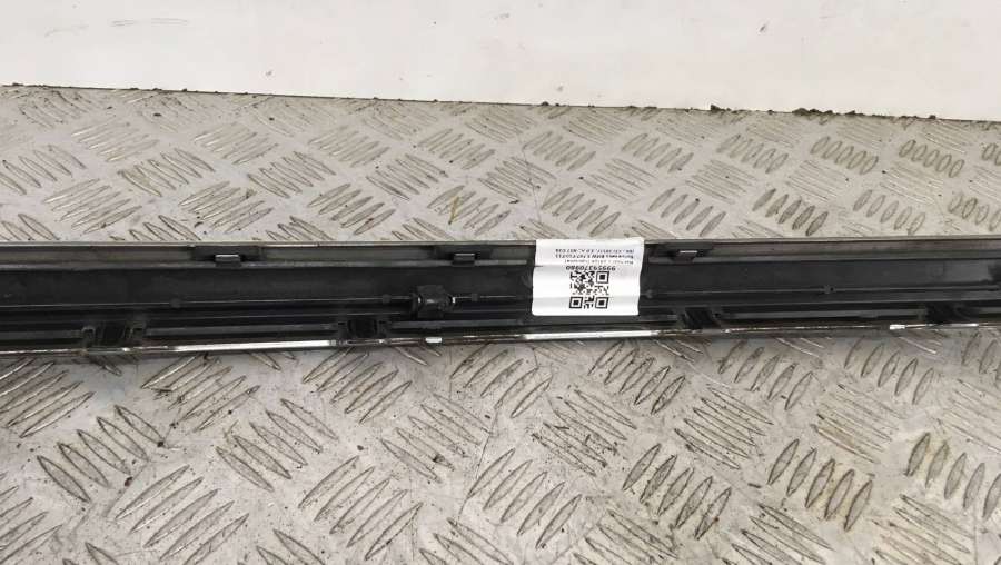 51137211167 Накладка двери (крышки) багажника BMW 5 GT хетчбэк 5 дв. 2011г. | Фото № 5 51137211167 Накладка двери (крышки) багажника BMW 5 GT хетчбэк 5 дв. 2011г. - Фото 5